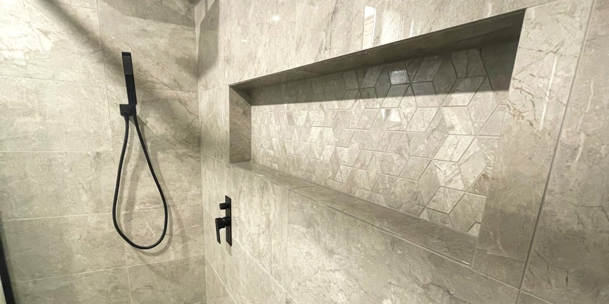 Shower Niche vs. Shelf: Which Should You Choose?